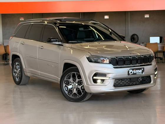 JEEP COMMANDER 1.3 T270 TURBO FLEX OVERLAND AT6 JEEP COMMANDER 1.3 T270 TURBO FLEX OVERLAND AT6